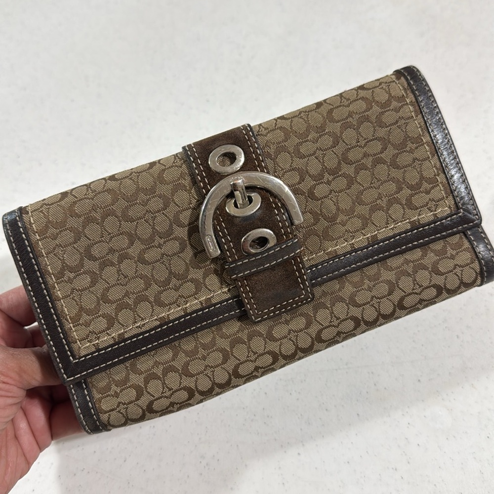 Coach Brown Monogram Wallet with Buckle Authentic - Picture 13 of 13
